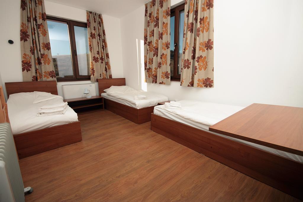 Yan Bibiyan Guest House Negushevo Exterior photo
