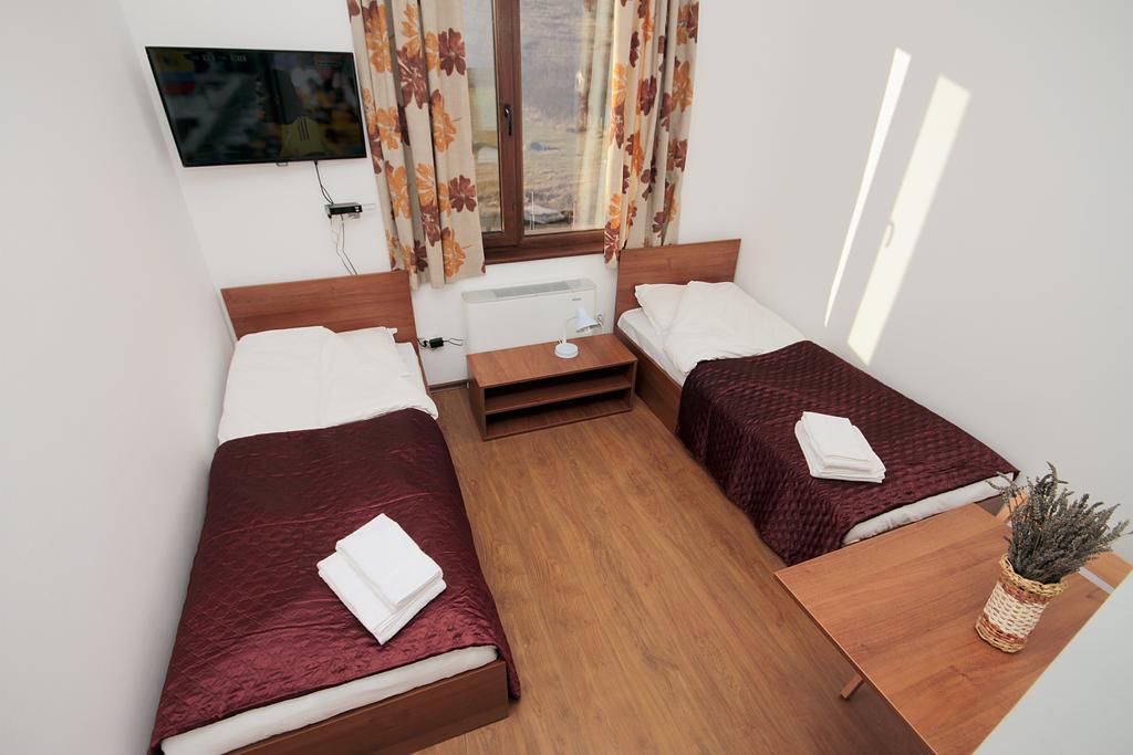 Yan Bibiyan Guest House Negushevo Exterior photo